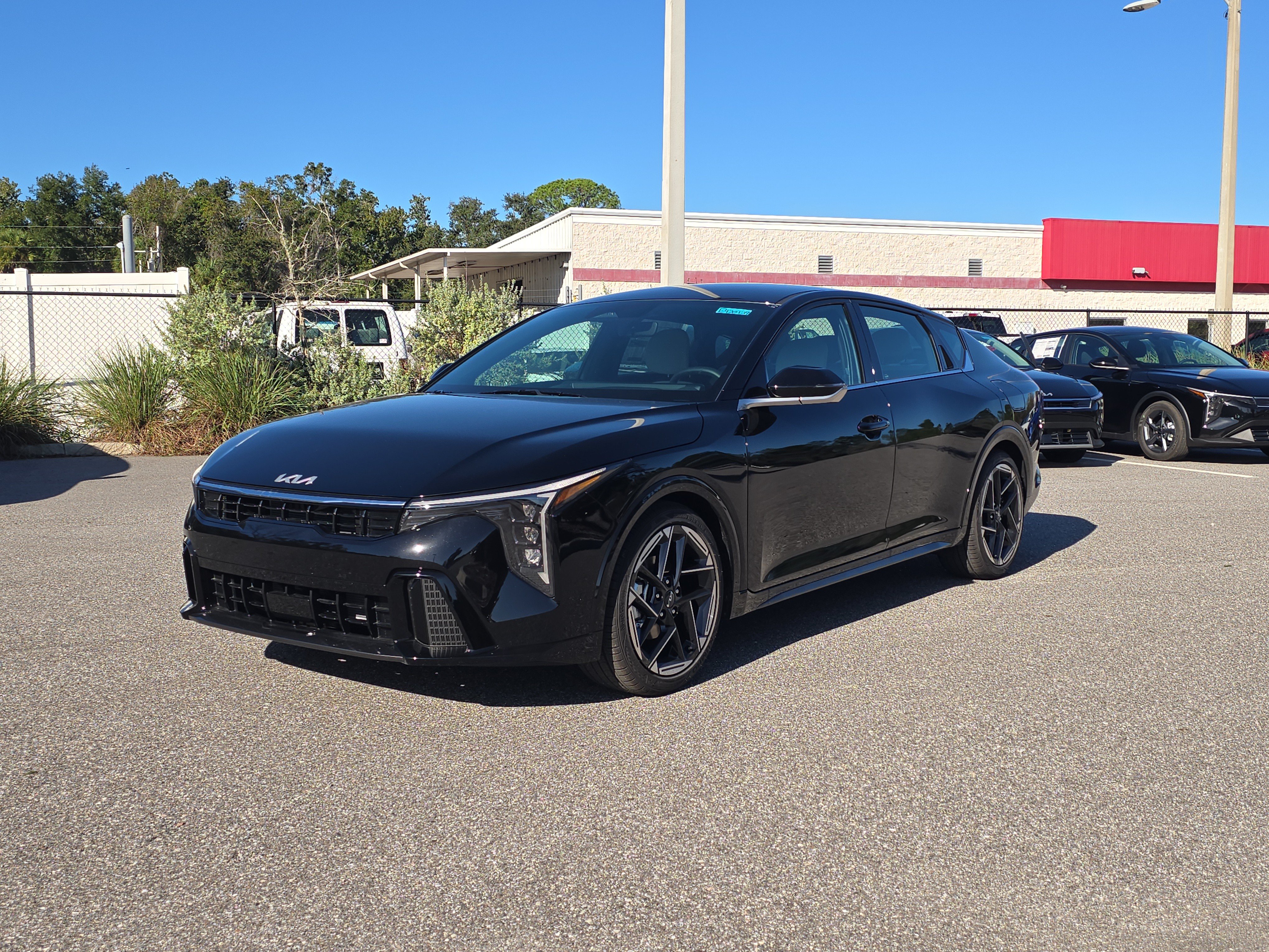 New 2027 Kia K4 GT-Line FWD image 4