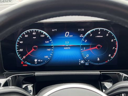 Certified 2023 Mercedes-Benz GLA 250 4MATIC w/ Premium Package image 21