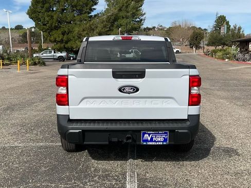 New 2026 Ford Maverick XL image 5