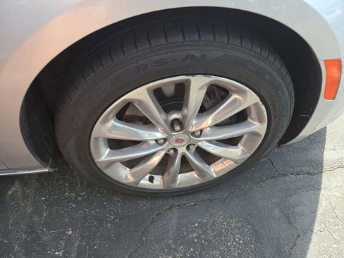 Used 2014 Cadillac XTS Luxury FWD image 10