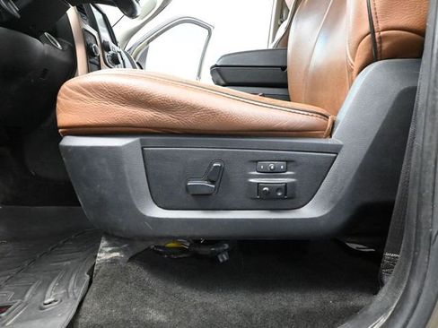 Used 2015 RAM 3500 Laramie Longhorn image 20