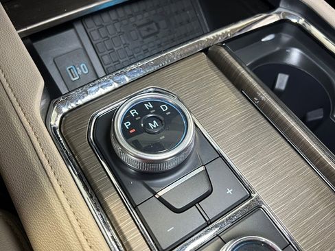 Used 2022 Ford Expedition Max Limited image 50