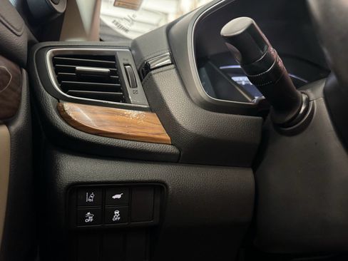 Used 2018 Honda CR-V EX-L image 17