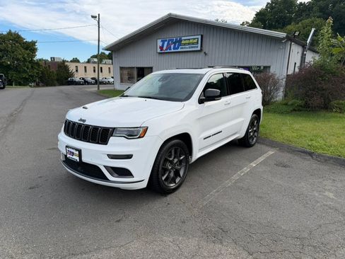 Used 2020 Jeep Grand Cherokee Limited X AWD/4WD image 2