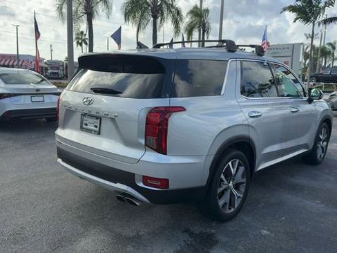 Used 2022 Hyundai Palisade SEL w/ 8P Bench Seat Package FWD image 4