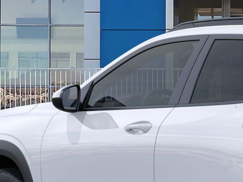 New 2025 Chevrolet Trax LT w/ Driver Confidence Package image 12