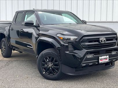 New 2025 Toyota Tacoma SR5