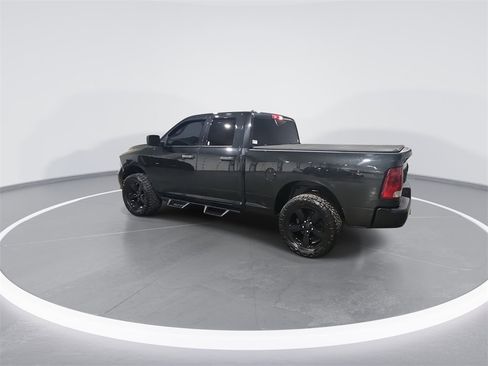 Used 2018 RAM 1500 Express w/ Black Ram 1500 Express Group image 6