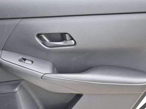 Used 2024 Nissan Sentra S image 25