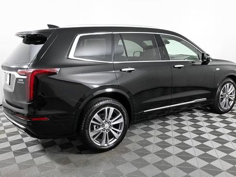 New 2025 Cadillac XT6 Premium Luxury w/ Technology Package image 24