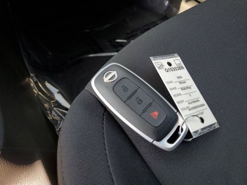 New 2025 Nissan Kicks Play S image 25