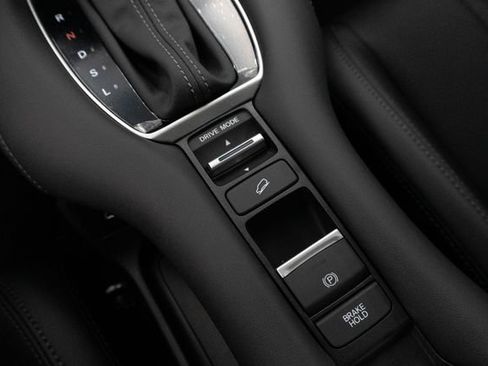 New 2027 Honda HR-V EX-L image 13