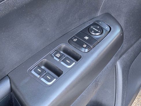 Used 2017 Kia Sportage LX image 27