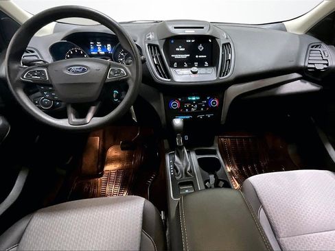 Used 2017 Ford Escape SE w/ Equipment Group 201A image 7