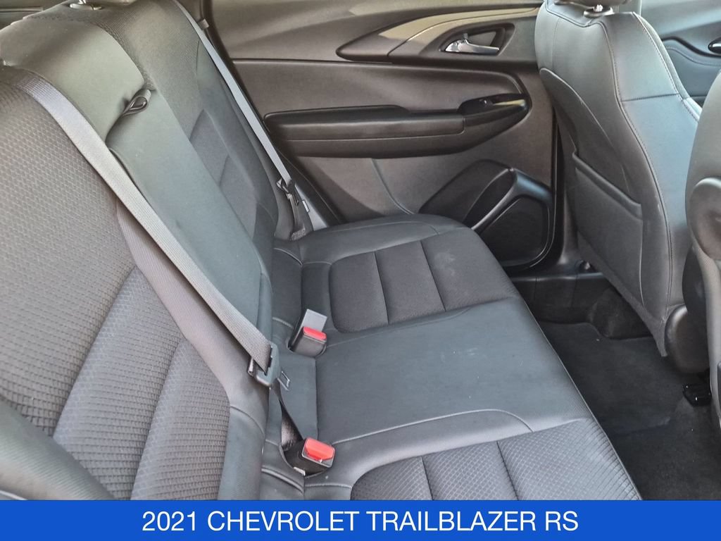 Used 2021 Chevrolet TrailBlazer RS w/ Sun and Liftgate Package AWD/4WD image 30