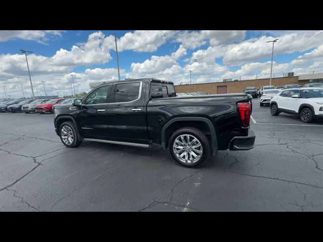 Certified 2023 GMC Sierra 1500 Denali w/ Denali Reserve Package AWD/4WD image 6