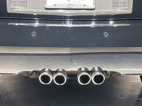 Used 2005 Cadillac XLR image 32