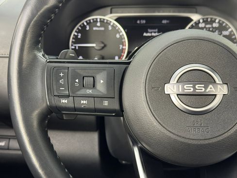 Used 2022 Nissan Pathfinder SL w/ Lighting Package (N92) image 19