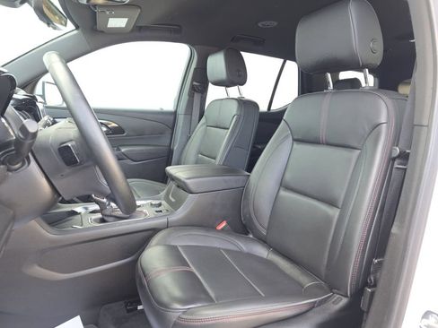 Used 2023 Chevrolet Traverse RS w/ LPO, Floor Liner Package AWD/4WD image 26
