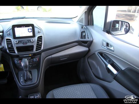 Used 2019 Ford Transit Connect XLT FWD image 37