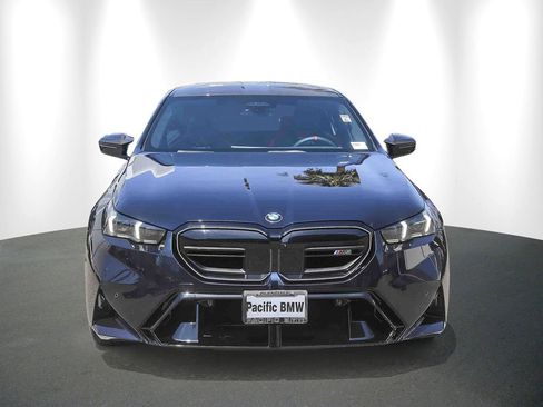 Used 2026 BMW M5 w/ Carbon Package AWD/4WD image 2