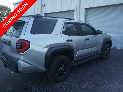 Used 2026 Toyota 4Runner SR5 RWD image 5