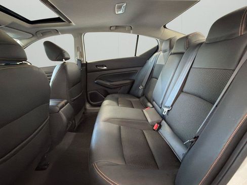 Used 2021 Nissan Altima 2.5 SR w/ SR Premium Package AWD/4WD image 11