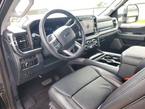 Used 2024 Ford F250 Lariat w/ Lariat Ultimate Package AWD/4WD image 15