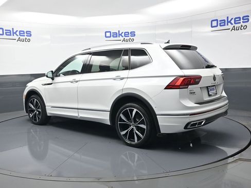 Used 2023 Volkswagen Tiguan SEL R-Line AWD/4WD image 6