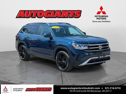 Used 2022 Volkswagen Atlas SE w/ Black Wheel Package