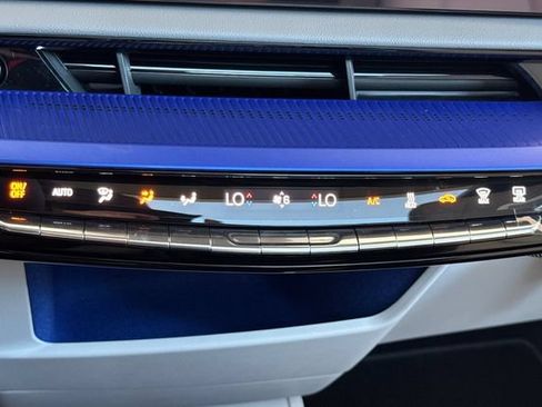 New 2026 Cadillac Optiq Sport 1 w/ LPO, Floor Liner Package AWD/4WD image 21