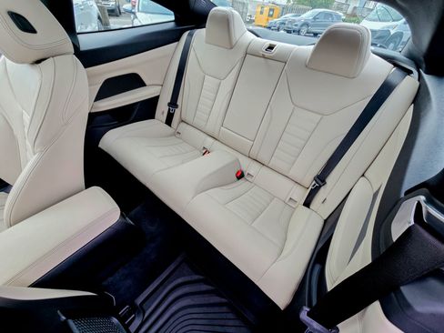 Used 2022 BMW 430i xDrive Coupe w/ M Sport Package image 36