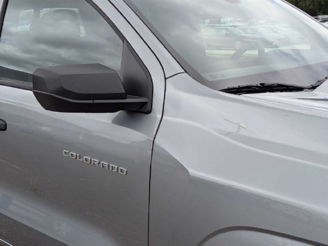 Used 2025 Chevrolet Colorado W/T w/ WT Custom Package RWD image 11