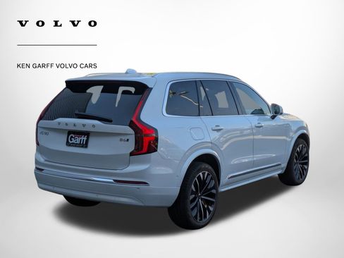 New 2026 Volvo XC90 B6 Plus w/ Protection Package Premier image 3