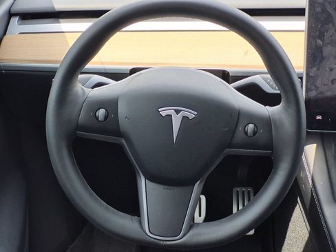 Used 2022 Tesla Model Y Performance AWD/4WD image 22