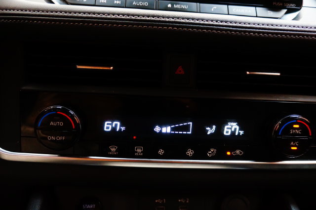 Certified 2025 Nissan Rogue SV AWD/4WD image 17