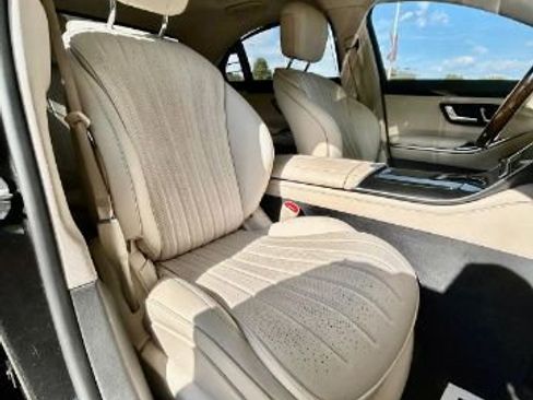 Used 2022 Mercedes-Benz S 500 4MATIC image 9