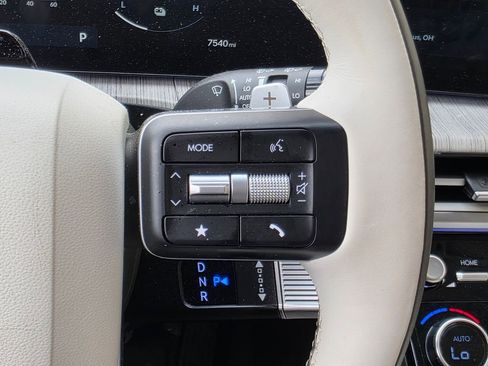 Used 2025 Hyundai Santa Fe Calligraphy image 29