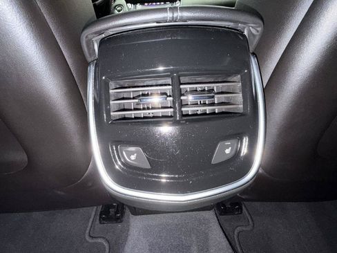 Used 2017 Cadillac XTS Luxury FWD image 24