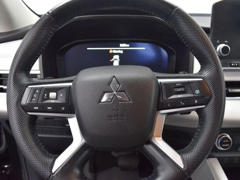 Used 2023 Mitsubishi Outlander SEL 40th Anniversary image 15