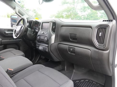 Used 2024 Chevrolet Silverado 3500 W/T w/ WT Convenience Package AWD/4WD image 34