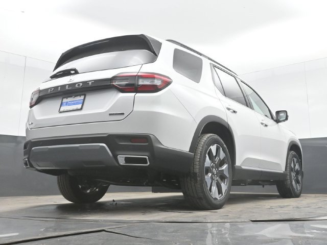 New 2026 Honda Pilot Touring image 52