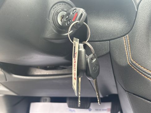 Used 2023 Subaru Crosstrek 2.0i Premium image 25