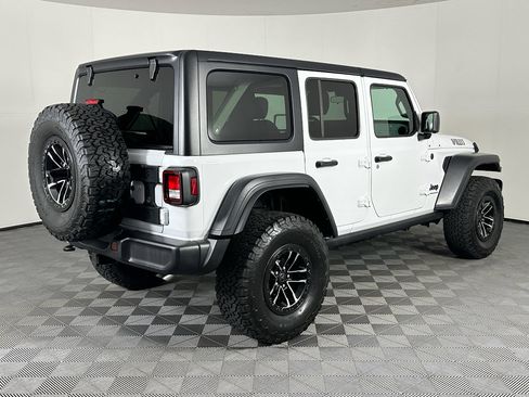 Used 2024 Jeep Wrangler Willys image 20