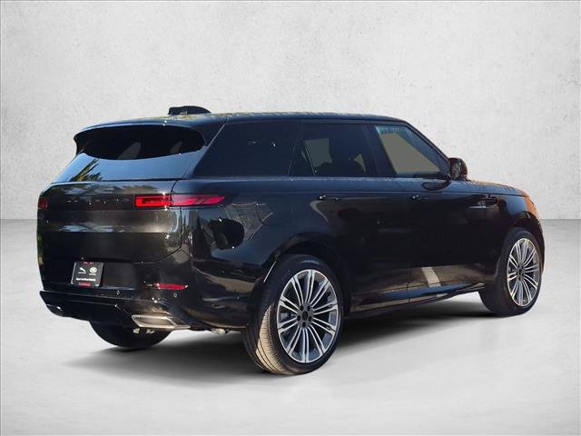New 2027 Land Rover Range Rover Sport Dynamic SE AWD/4WD image 5