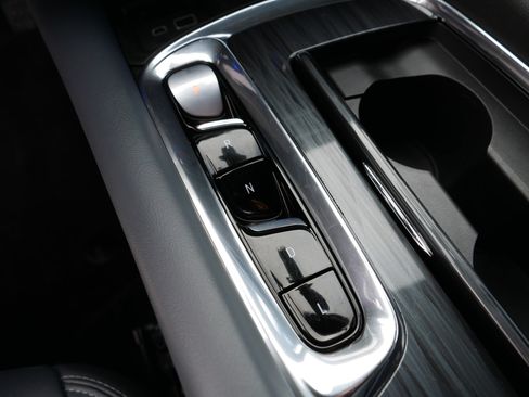 Used 2023 Buick Enclave Essence w/ Experience Buick Package image 24