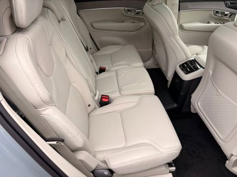 New 2026 Volvo XC90 T8 Ultra w/ Protection Package Premier image 26