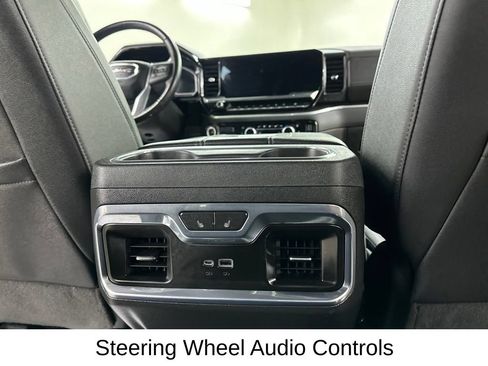 Used 2022 GMC Sierra 1500 SLT w/ SLT Premium Plus Package AWD/4WD image 29