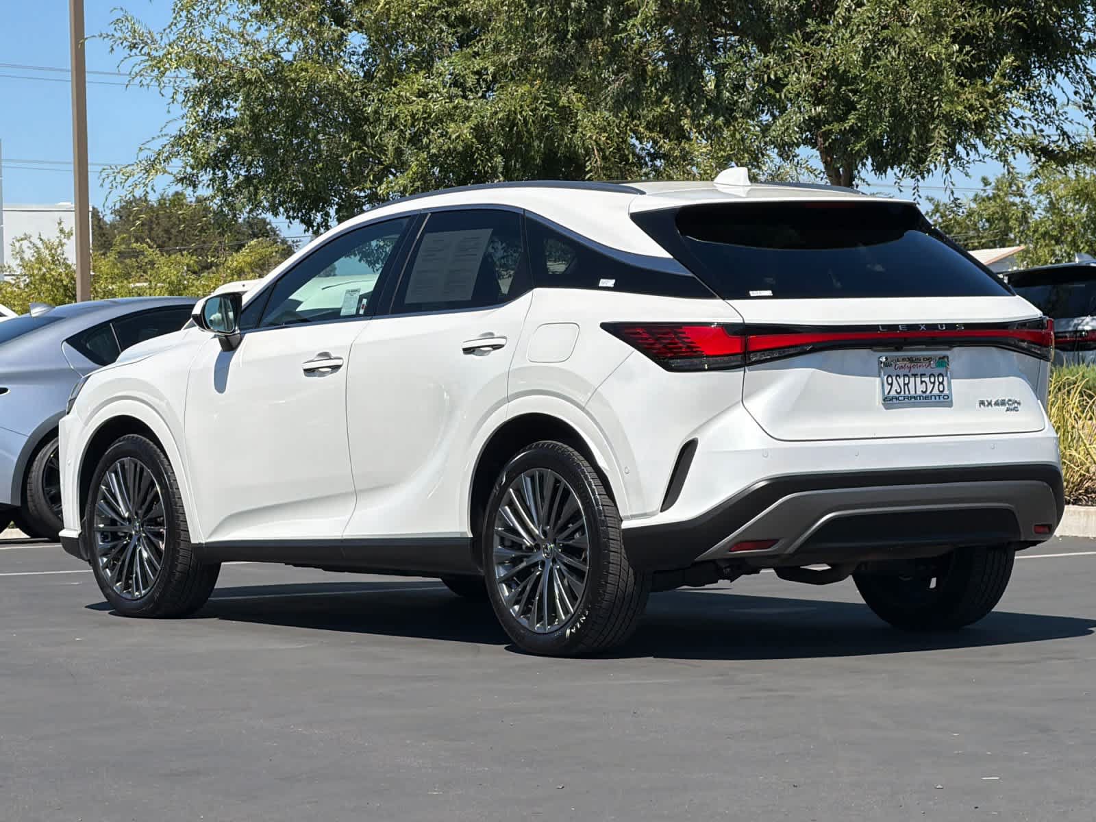 Certified 2025 Lexus RX 450h AWD w/ Convenience Package image 7