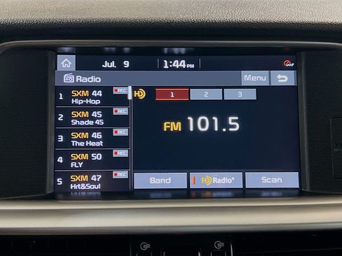 Used 2020 Kia Optima Premium FWD image 10